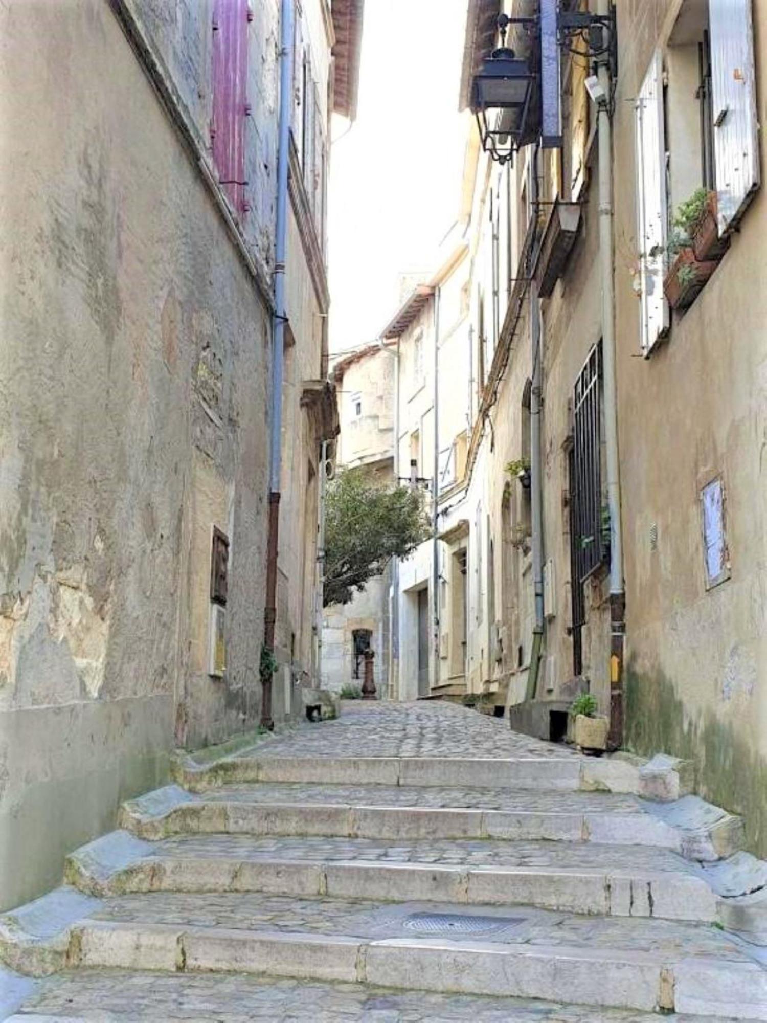 Maison De Ville Des Arenes Arles Extérieur photo